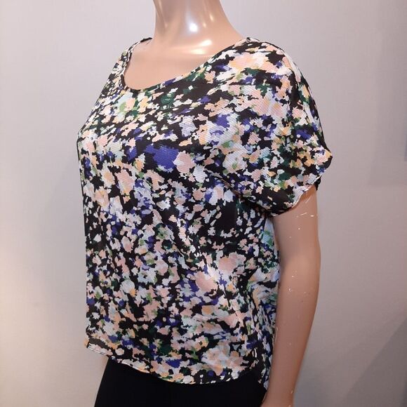 3/$20 BCBGENERATION Floral Flowy Blouse Short Sleeve Draped Open Back Cut Out - Picture 4 of 12